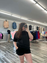 Load image into Gallery viewer, Luxe Lane Shorts Set
