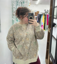 Load image into Gallery viewer, Blakeley camo sweatshirt
