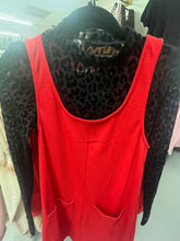 Load image into Gallery viewer, Black leopard mesh top
